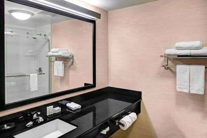 Room 21 of 44