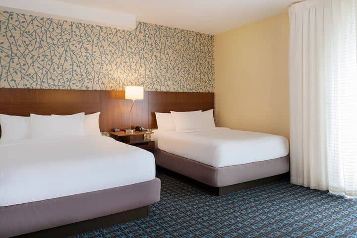 Room 8 of 44